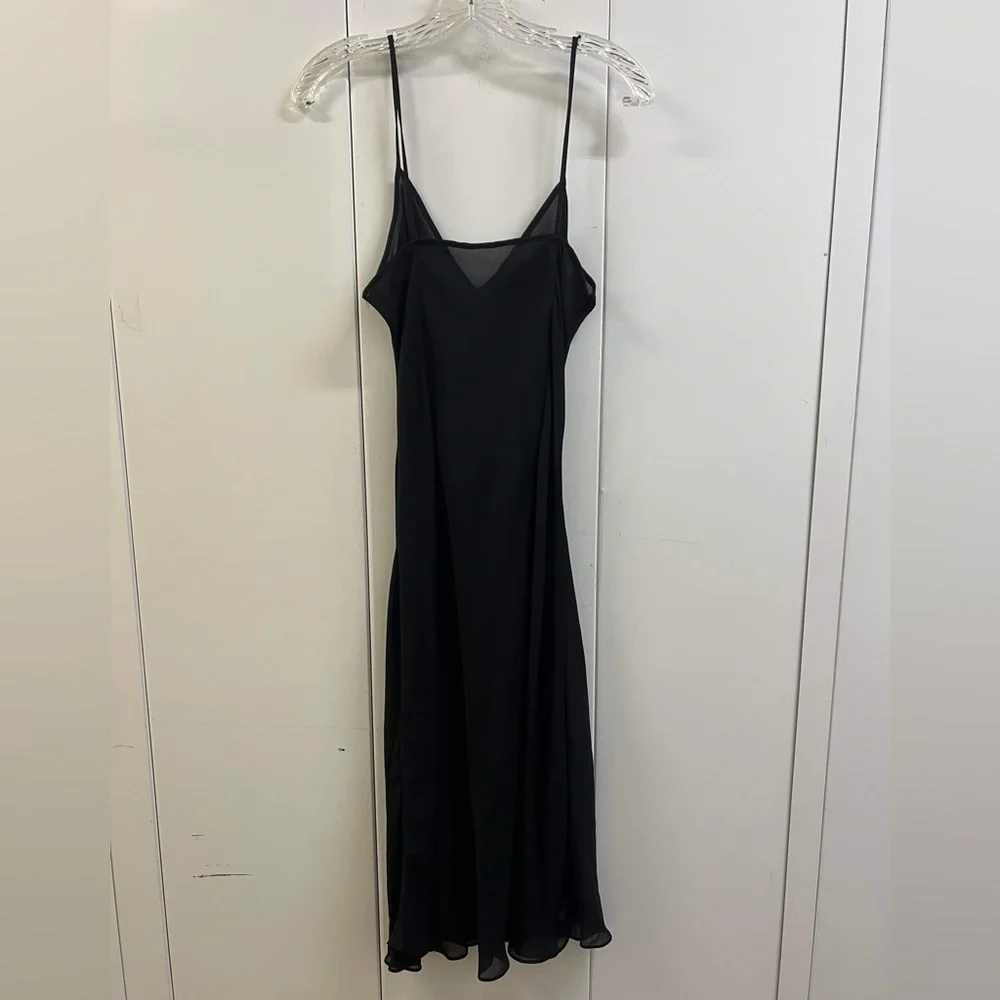 Like New ECI New York Black & White Maxi Dress with Black Slit - Picture 5 of 6